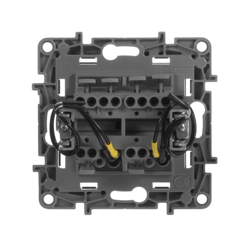 Legrand Etika Антрацит Переключатель Legrand Etika антрацит 2-клавишный с подсветкой, 10А, авт. клем 672616