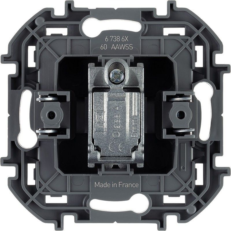 Legrand Inspiria Антрацит TV розетка Legrand INSPIRIA Антрацит проходная 14 дБ 5862 мГц 673863