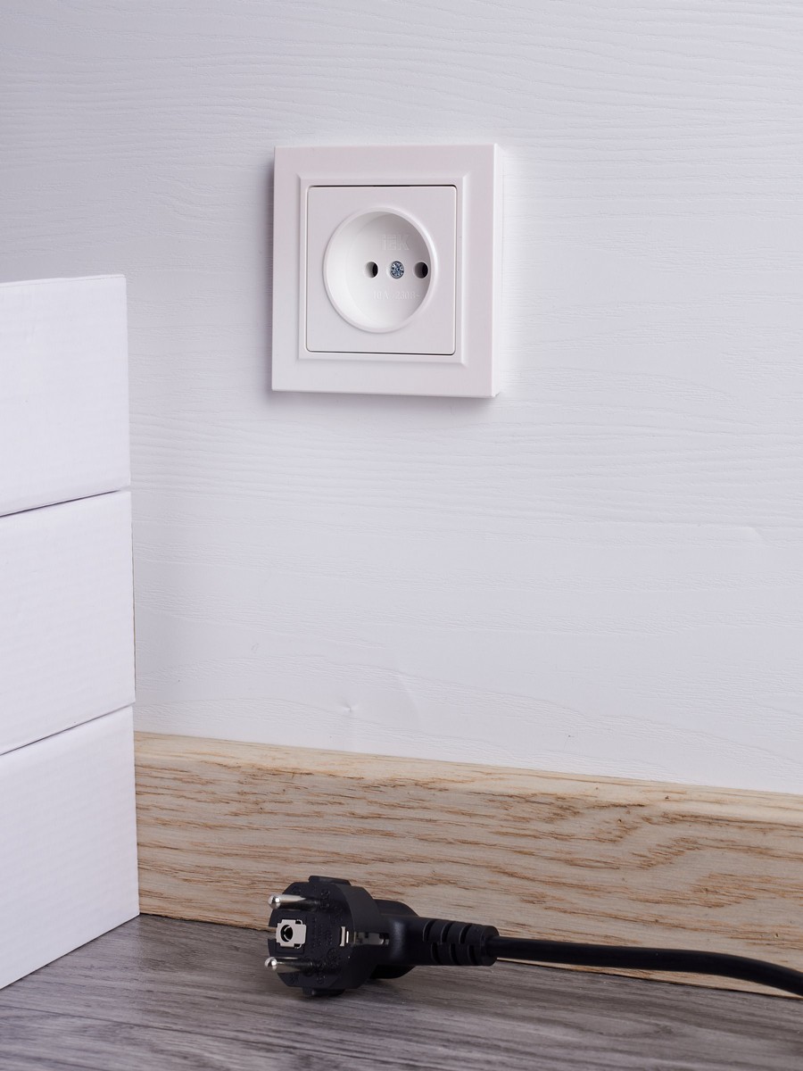 IEK Brite Жемчуг Розетка IEK BRITE Жемчуг без з/к/ш 10А в сборе РСР10-1-0-БрЖ BR-R10-10-K36-F