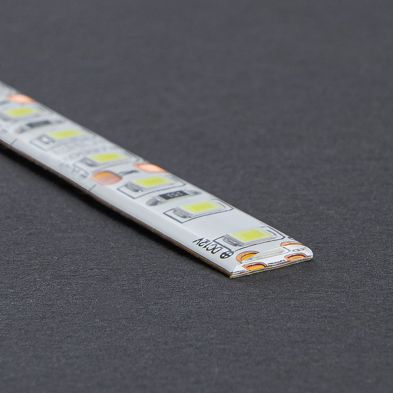 Светодиодная лента белая нейтральная Лента светодиодная Feron LS607 60SMD(5050)/м 14.4Вт/м 12V 4000К IP65 5метров 48290 