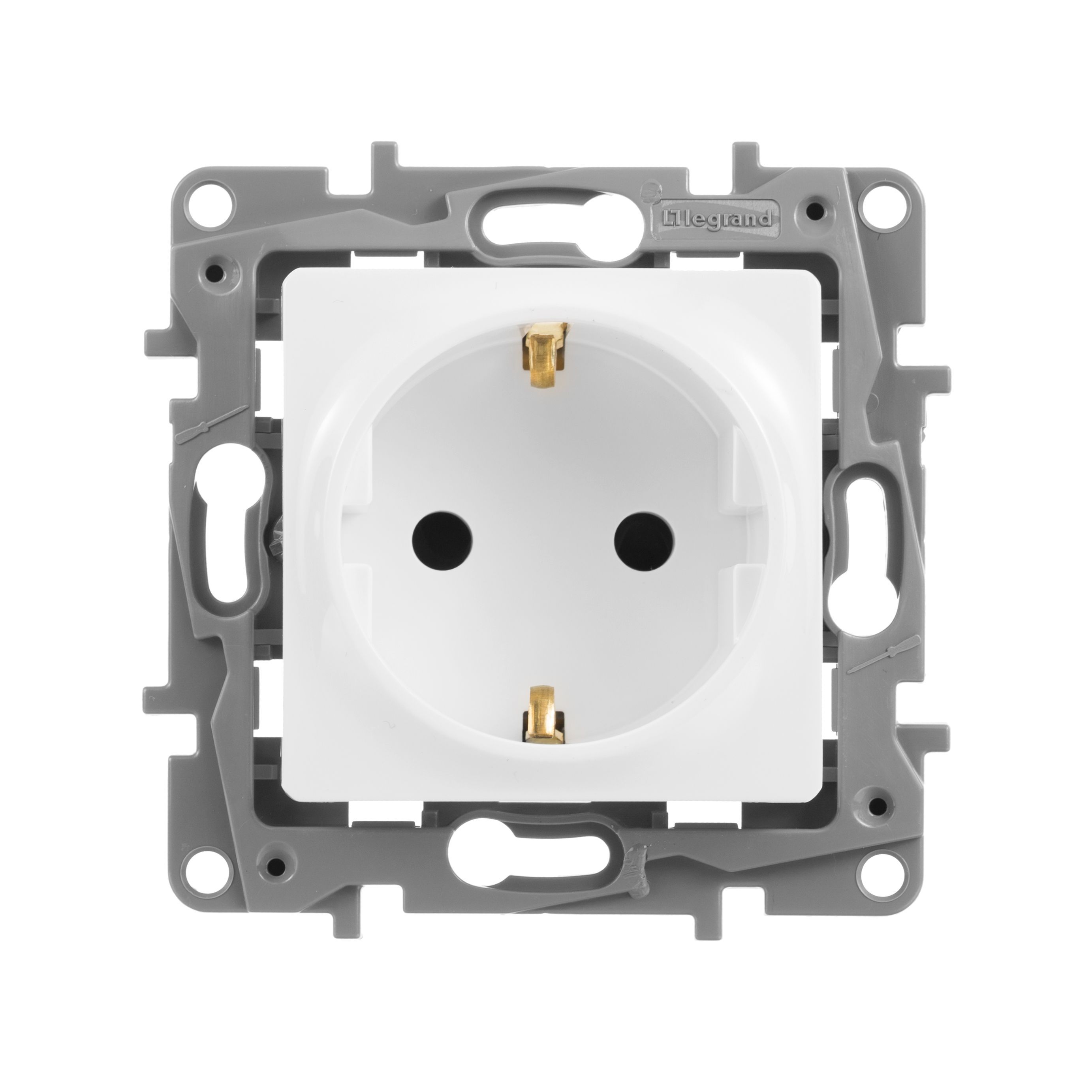 Legrand Etika Белый Розетка электрическая Legrand Etika белый с/з со шторками, винт. клем. 672222