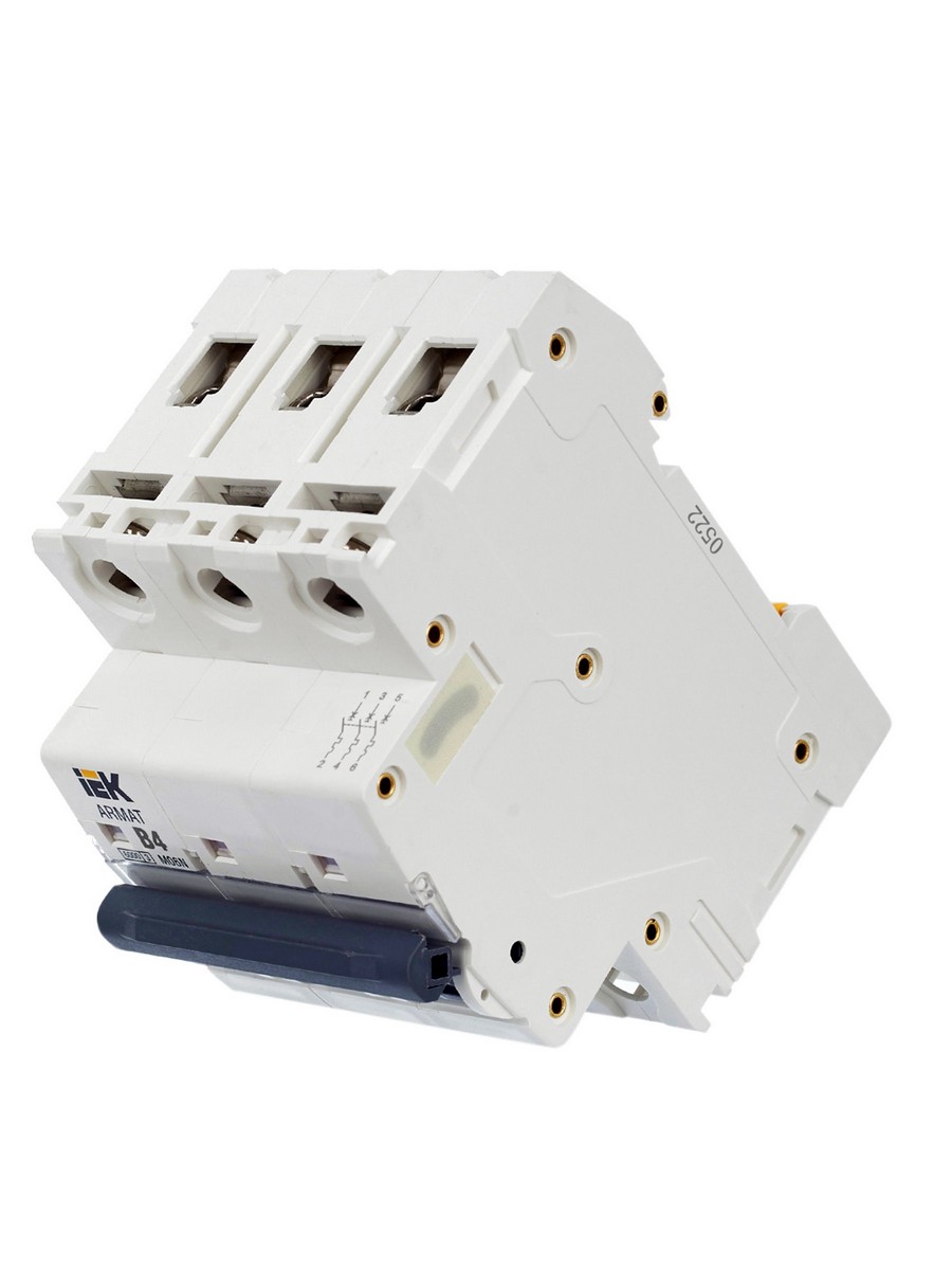 3 полюсные (трехполюсные) Автоматический выключатель IEK ARMAT M06N 3P B 4А AR-M06N-3-B004 
