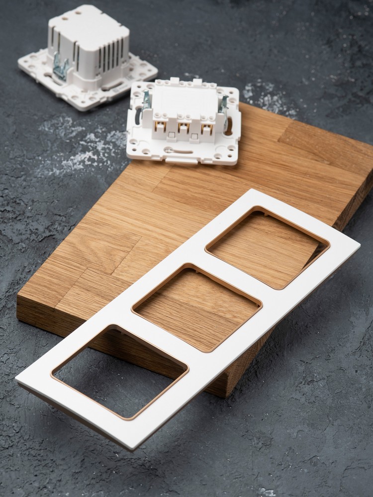 EKF Стокгольм белый Рамка 3-ая EKF PROxima Стокгольм Белый Линия шампань  EAM-G-302-20