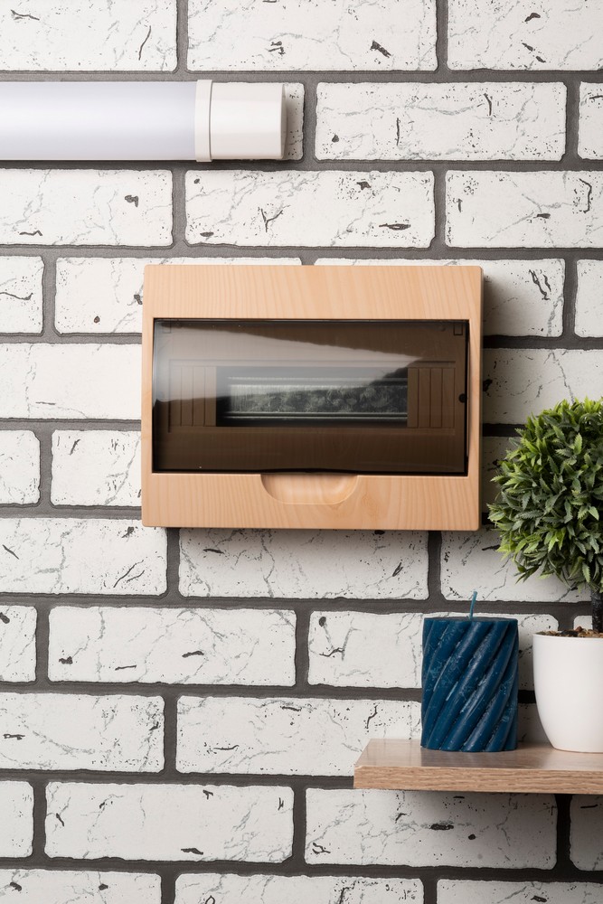 Пластиковые боксы и щиты EKF Щит EKF PROxima распределительный навесной ЩРН-П-12 светлое дерево IP41 pb40-n-12-light