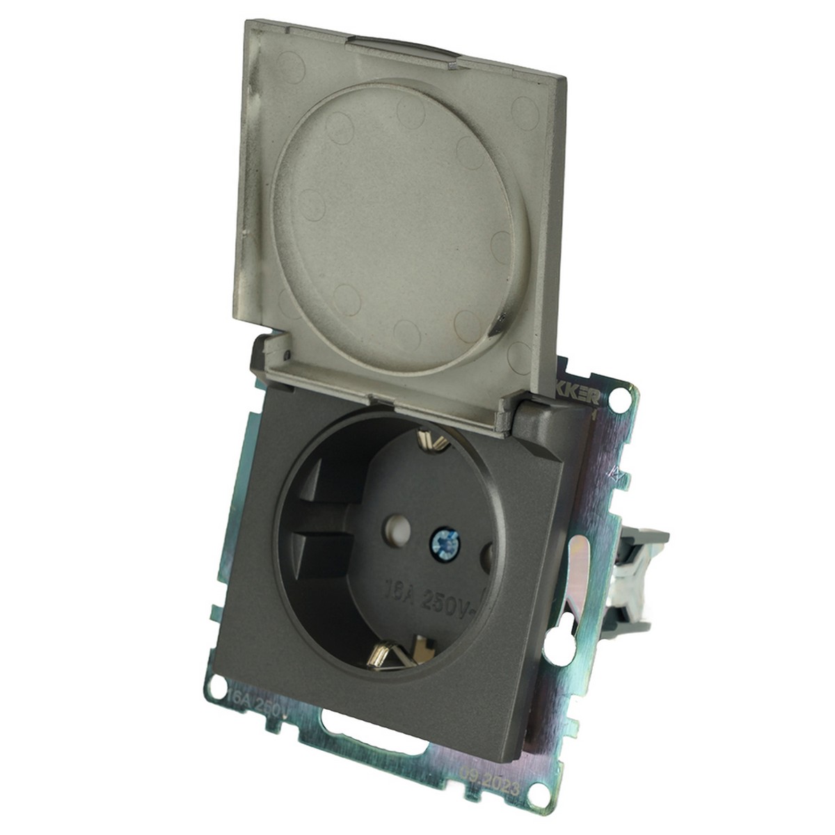 Катрин - Розетки и выключатели Stekker Розетка 1-местная с/з с крышкой STEKKER GLS16-7112-04 16А с защ. шторкой Катрин графит 49424