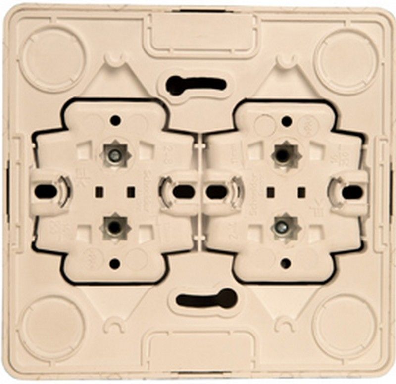 Этюд Кремовый Розетка 4-ая Systeme Electric Этюд наружный Бежевый б/з без шторок PA16-205K