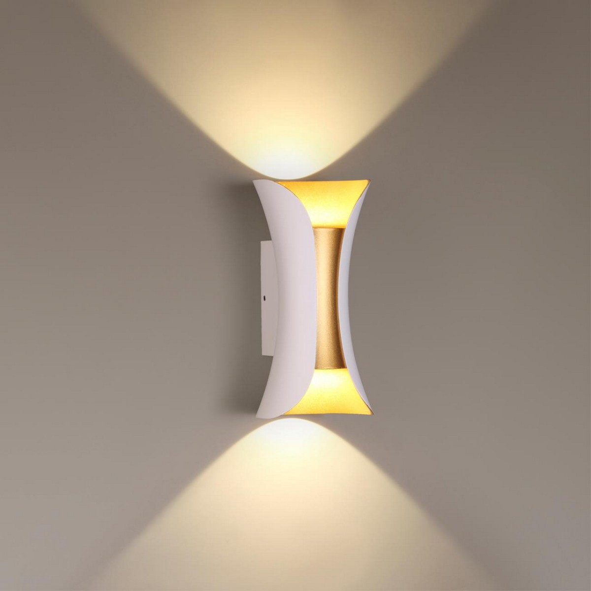 Накладные светодиодные светильники Настенный светильник ODEON LIGHT 3886/6WG KRISTA 