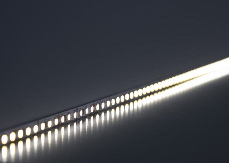 Светодиодная лента белая нейтральная Лента светодиодная Feron LS501 120SMD(2835)/м 11Вт/м 24V 4000К IP20 5 метров 41057 