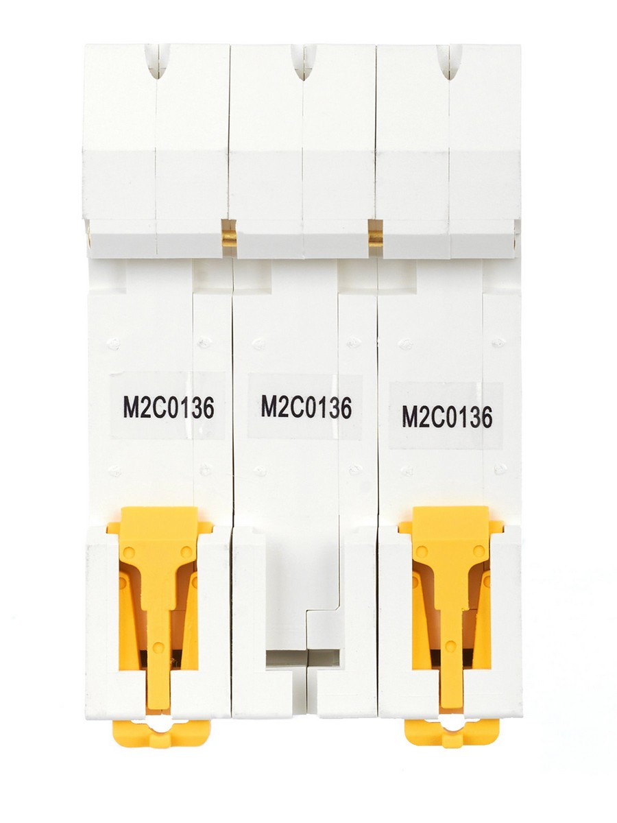3 полюсные (трехполюсные) Автоматический выключатель IEK ARMAT M06N 3P C 1А AR-M06N-3-C001 