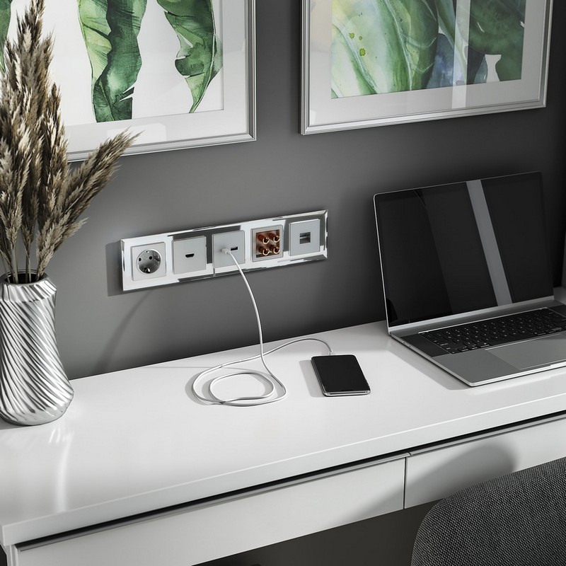 Рамки Werkel Diamant Рамка Werkel Diamant на 5 постов (зеркальный) W0051220