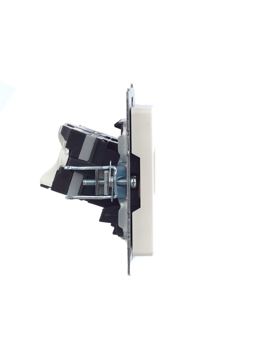 IEK Brite Жемчуг Розетка IEK BRITE компьютерная двойная кат.5E RJ45 РК10-2-БрЖ жемчуг BR-K20-1-K36
