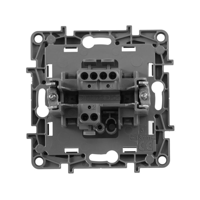 Legrand Etika Слоновая кость Кнопка Legrand Etika слоновая кость автоматическая 6А 672314