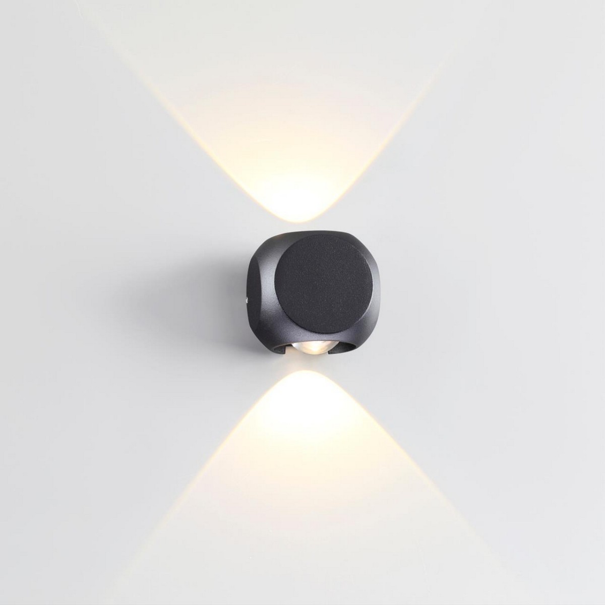 Накладные светодиодные светильники Настенный светильник ODEON LIGHT 4222/4WL Miko 