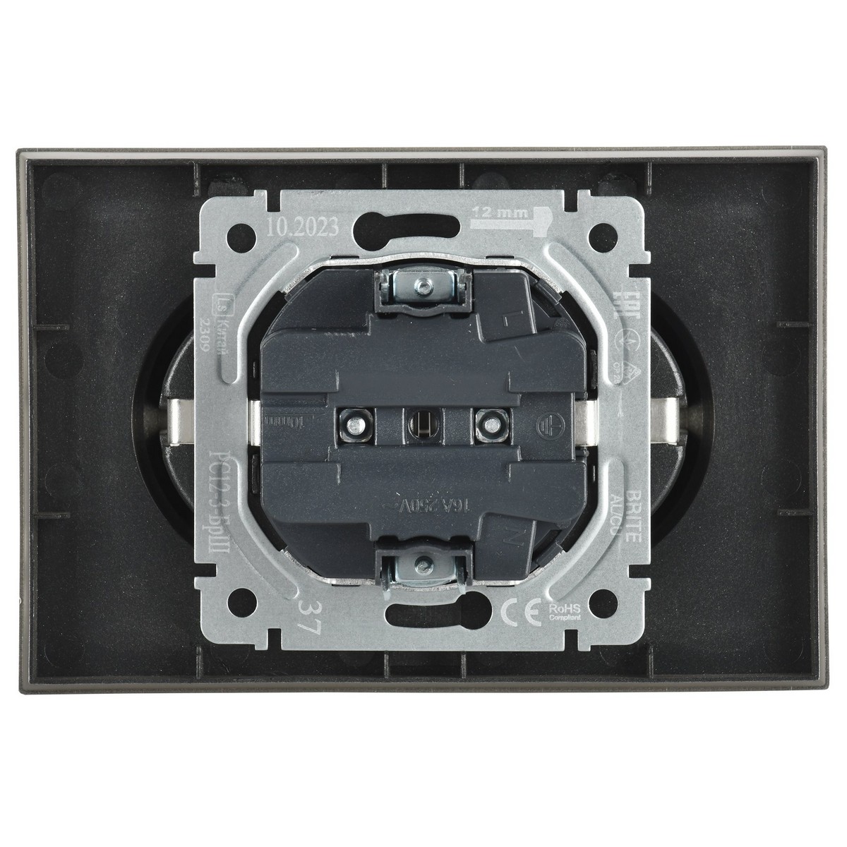 IEK Brite Шампань Розетка IEK BRITE 2-ая с/з без шторок 16А в сборе РС12-3-БрШ шампань BR-R21-16-K37-F