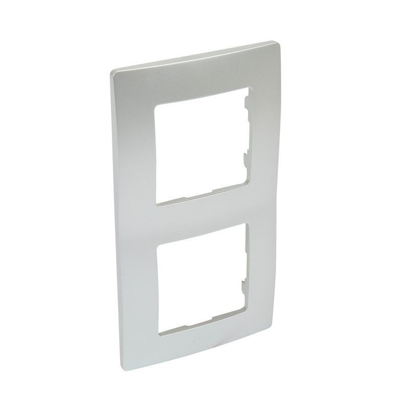 Legrand Etika Алюминий Рамка Legrand Etika алюминий 2-ая 672552