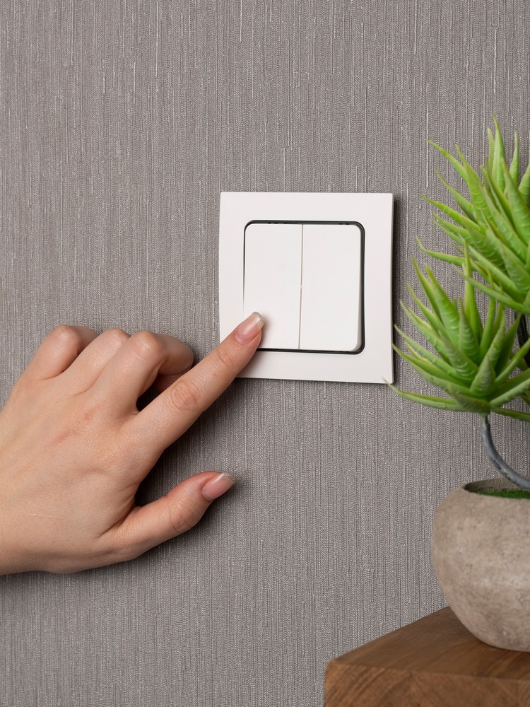 EKF Стокгольм белый Выключатель проходной EKF PROxima Стокгольм Белый 2-кл 10А  EYV10-027-10