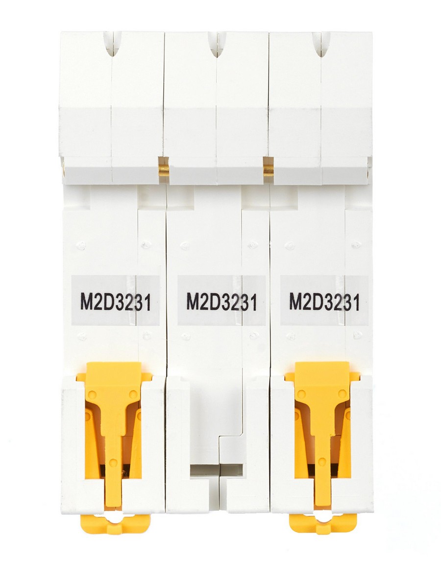 3 полюсные (трехполюсные) Автоматический выключатель IEK ARMAT M10N 3P D 32А AR-M10N-3-D032 