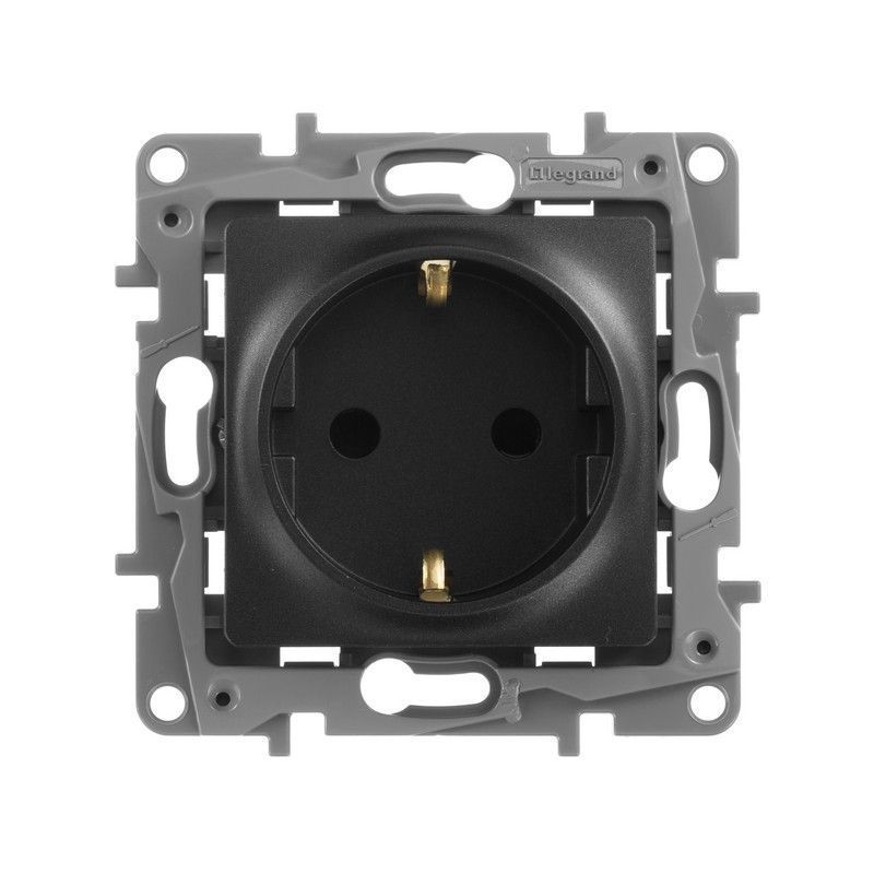 Legrand Etika Антрацит Розетка электрическая Legrand Etika антрацит с/з со шторками, винт. клеммы, 16А, 250 В 672622