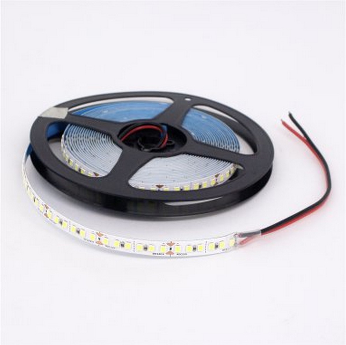 Светодиодная лента белая нейтральная Лента светодиодная LEEK 2835-180 14,4Вт 4000К IP20 12В (5м) LE010616-016