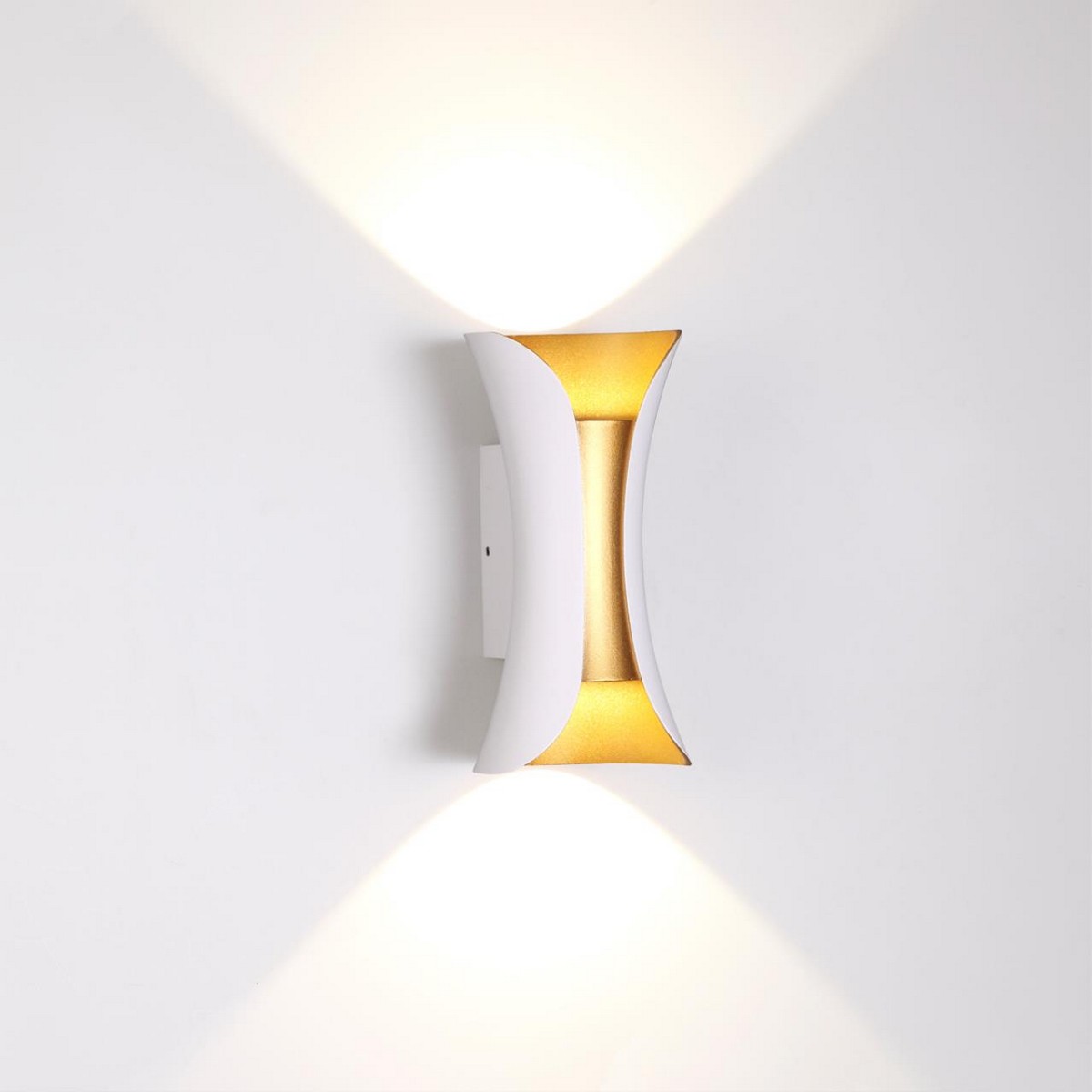 Накладные светодиодные светильники Настенный светильник ODEON LIGHT 3886/6WG KRISTA 
