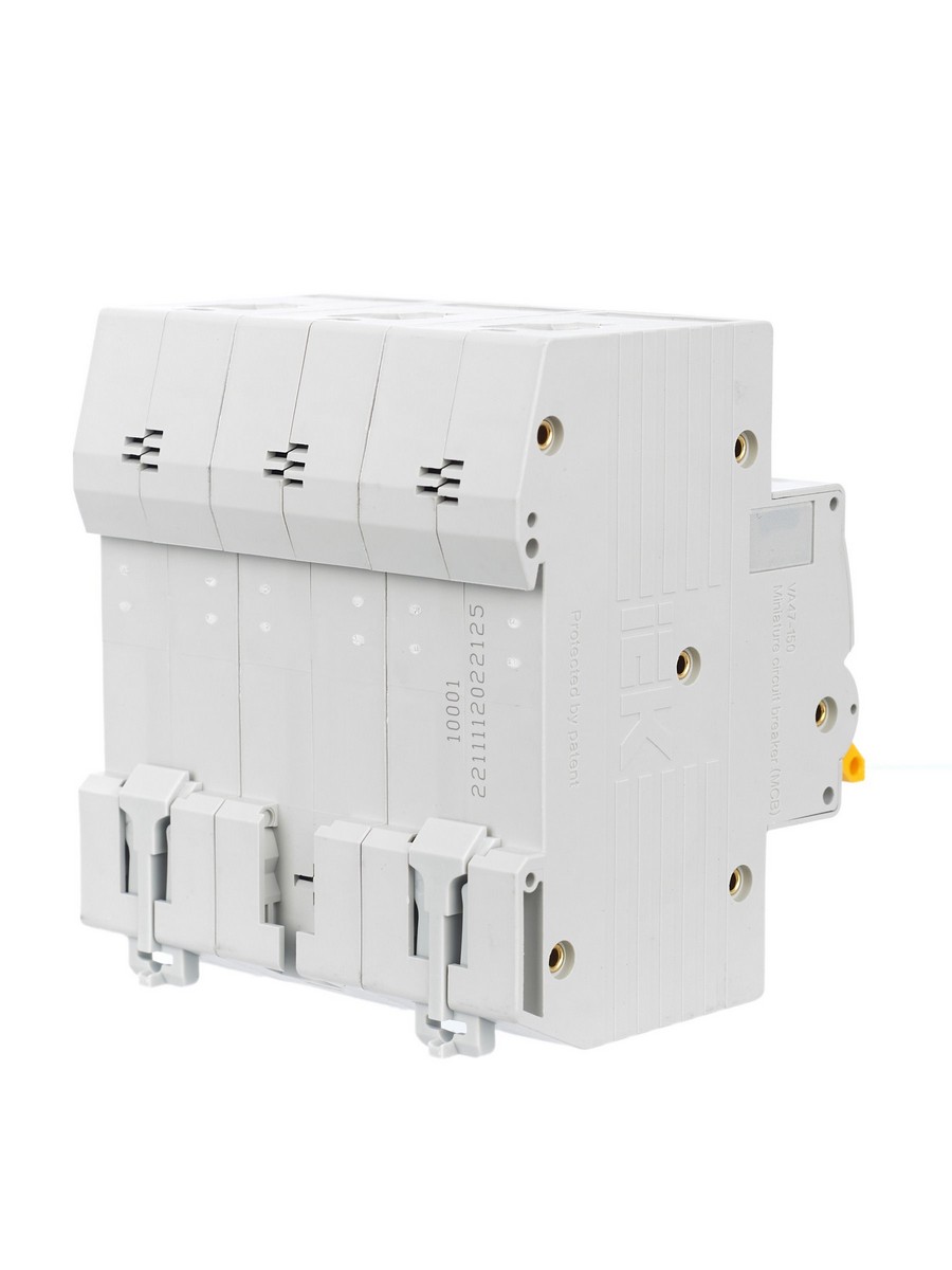 3 полюсные (трехполюсные) Автоматический выключатель IEK KARAT ВА47-150 3Р 125А 15кА х-ка C MVA50-3-125-C 