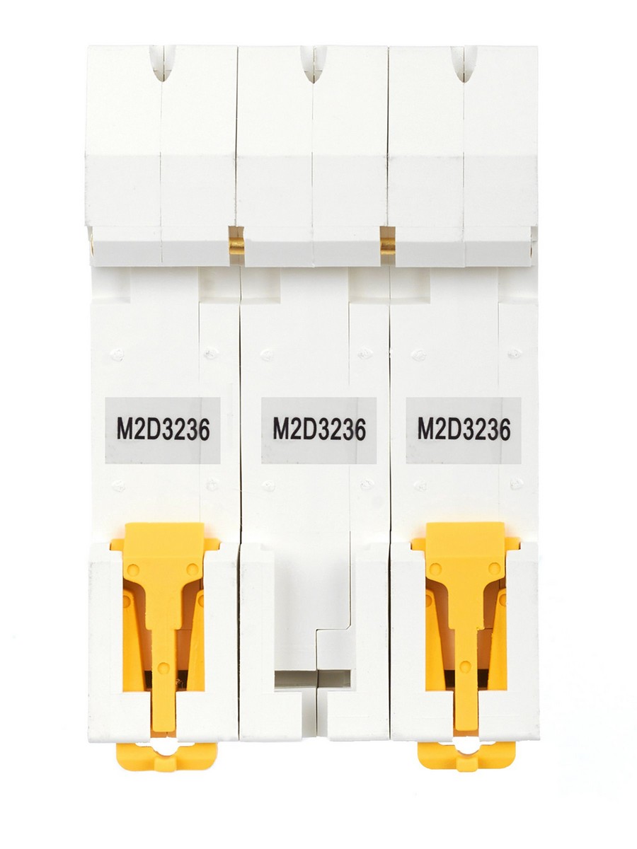 3 полюсные (трехполюсные) Автоматический выключатель IEK ARMAT M06N 3P D 32А AR-M06N-3-D032 