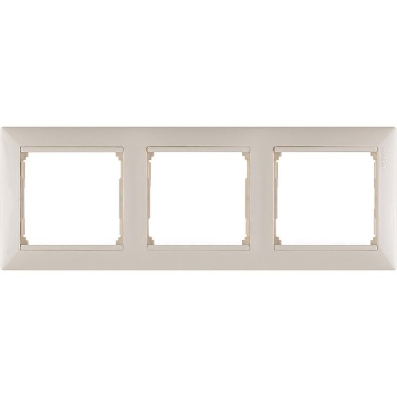 Legrand Valena Classic Кремовый Рамка Legrand Valena Крем 3-ая гориз 774353